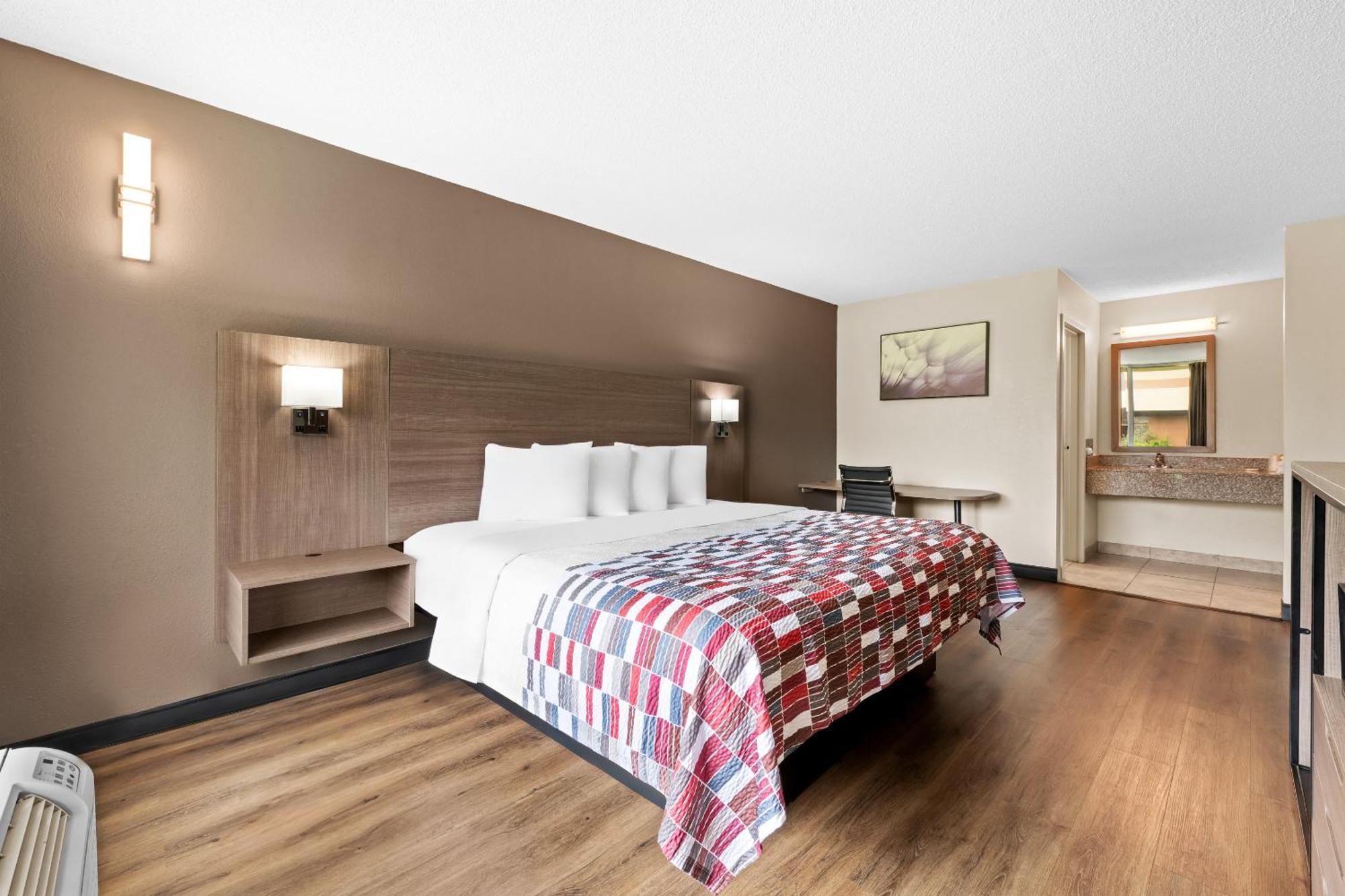 Red Roof Inn Charlotte - Airport Ngoại thất bức ảnh